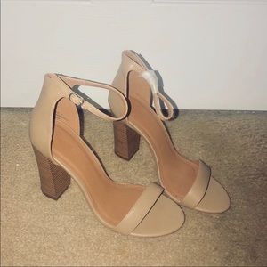 Nude Tan Single Strap Heel